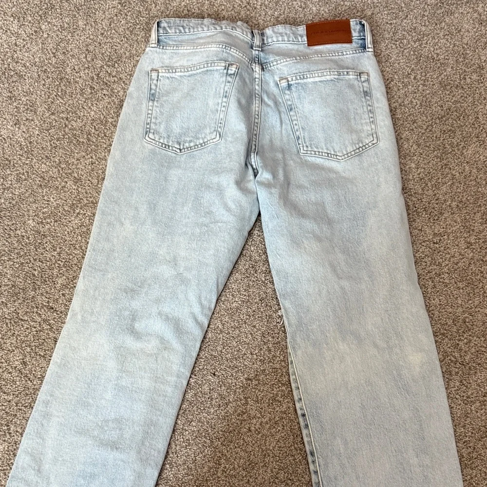 Lucky Brand Light Blue Cropped Jeans 90s loose high rise button fly - Picture 4 of 5